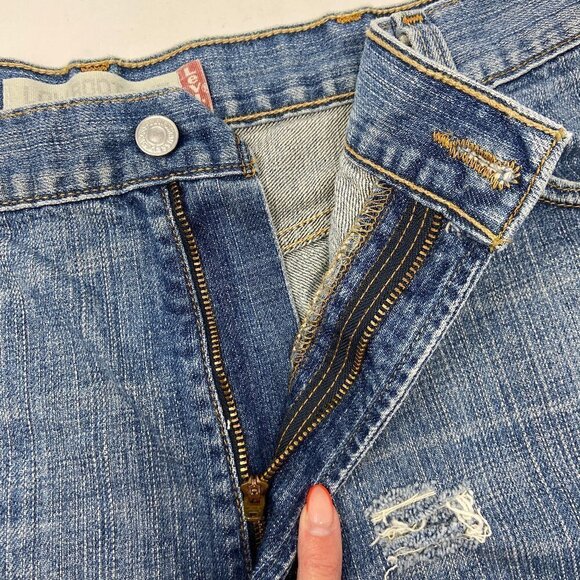 LEVI'S | Distressed Denim Cut-Off Shorts - Picture 10 of 10